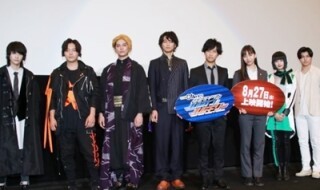 バイクシーンが追加！「ゼロワン Others 仮面ライダーバルカン＆バルキリー」完成披露舞台挨拶が開催､井桁弘恵･鶴嶋乃愛･桜木那智･中川大輔･砂川脩弥